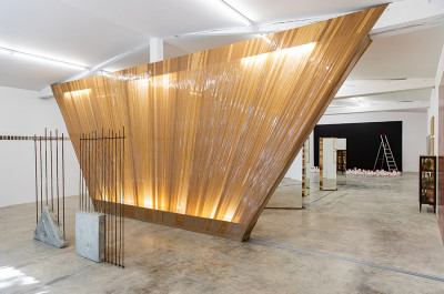Alejandro Campins, Elizabet Cerviño, Iván Capote, Yoan Capote, Carlos Garaicoa, Osvaldo González, Luis López-Chávez, José Mesías, Susana Pilar, José Yaque - Cuba Talks